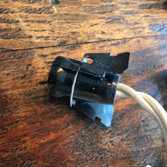 Vintage Ceramic Adobe Nightlight or Christmas Villa - Picture 6 of 12